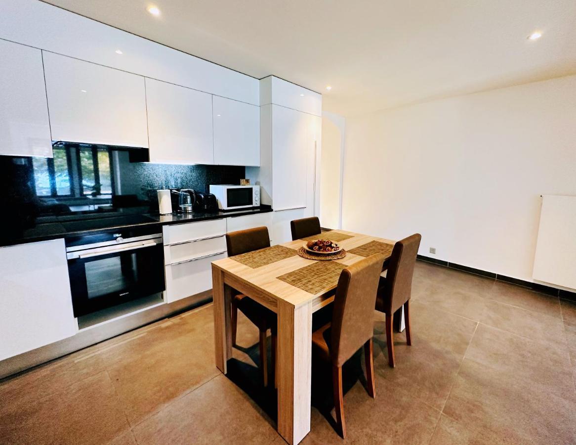 Montreux Lake Side Apartment! Exterior photo